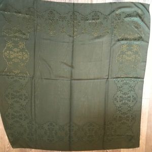 Green Lace Scarf